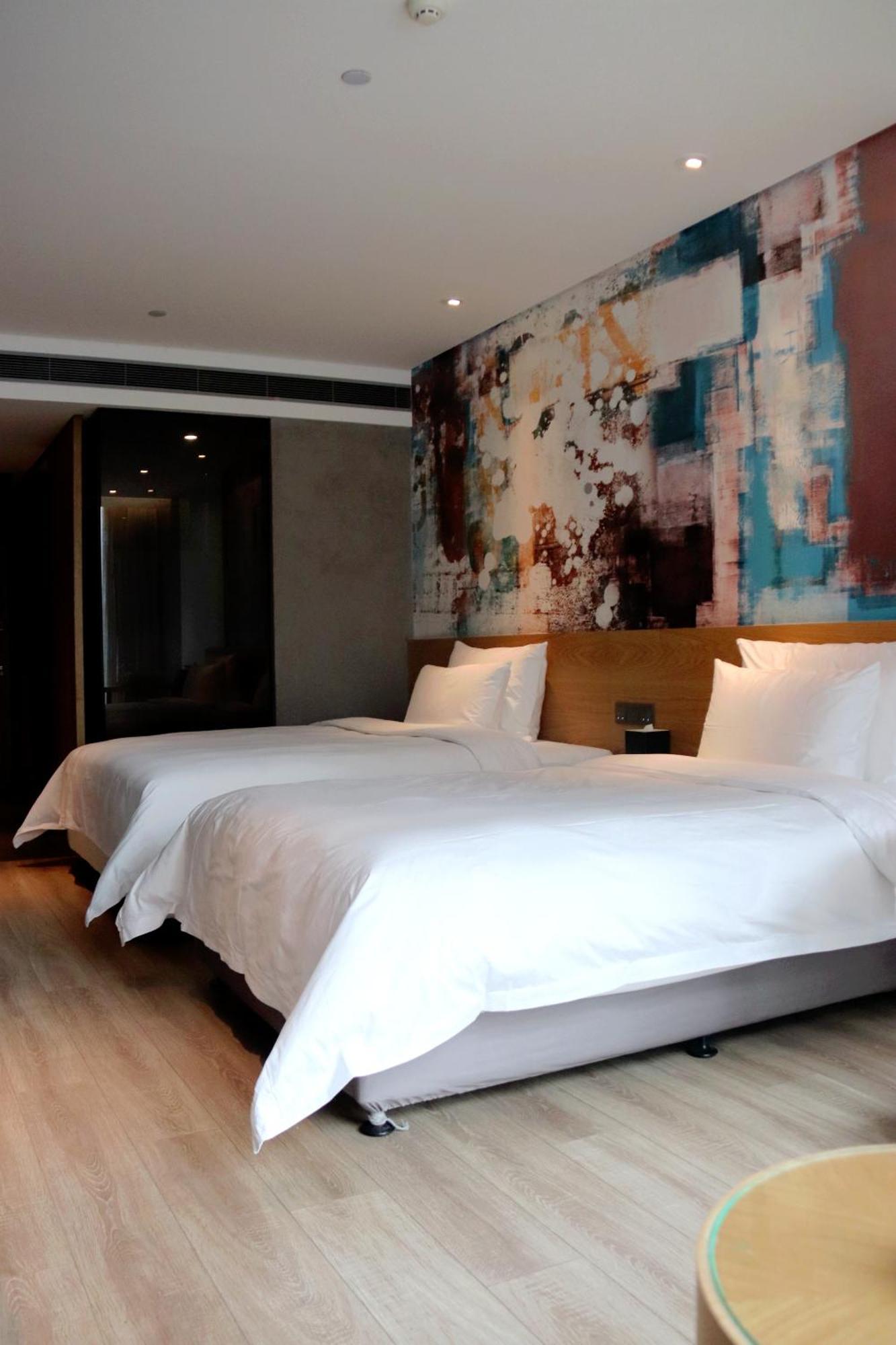 M Hotel Ζενγκ Τζου Εξωτερικό φωτογραφία