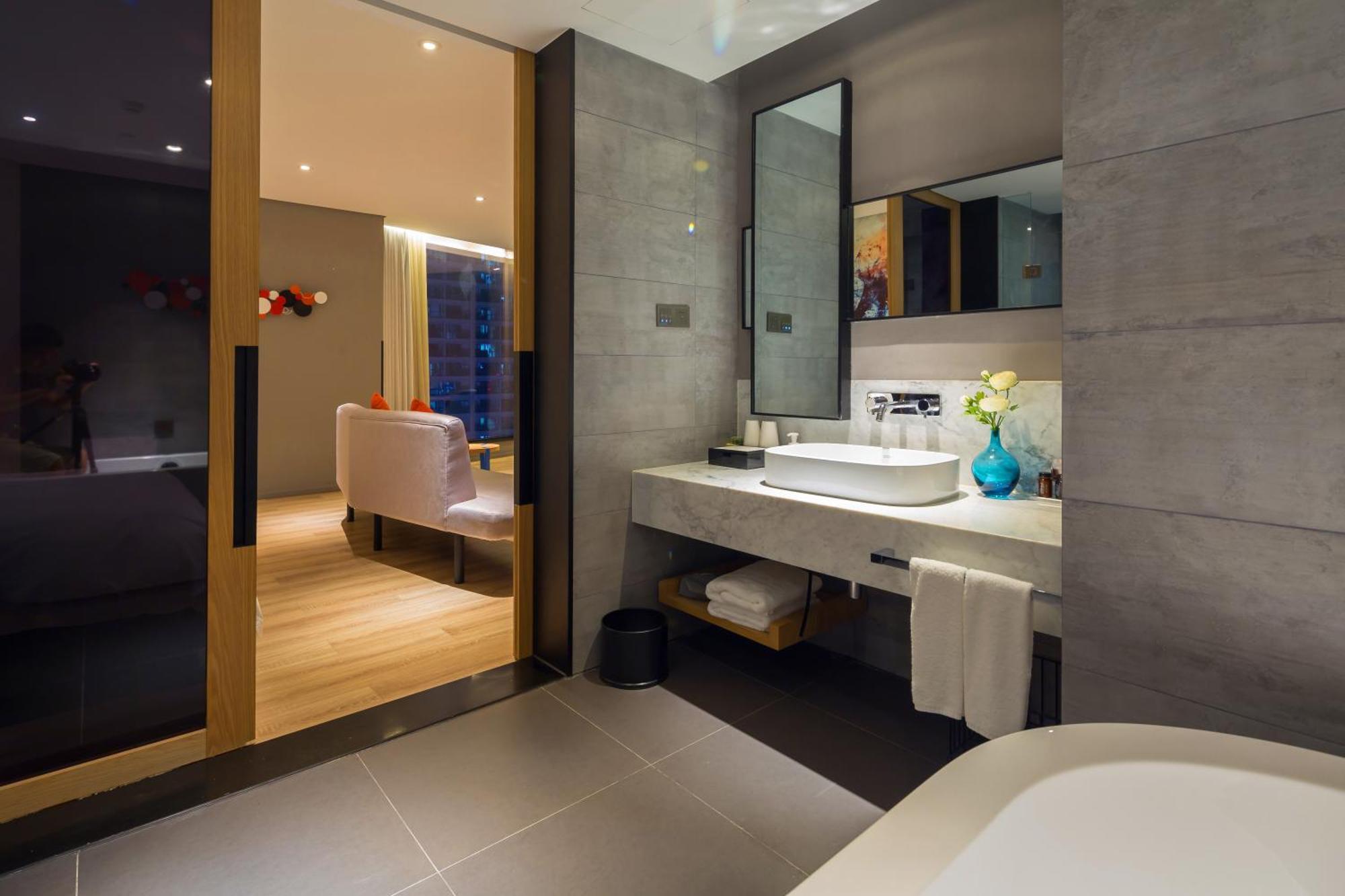 M Hotel Ζενγκ Τζου Εξωτερικό φωτογραφία