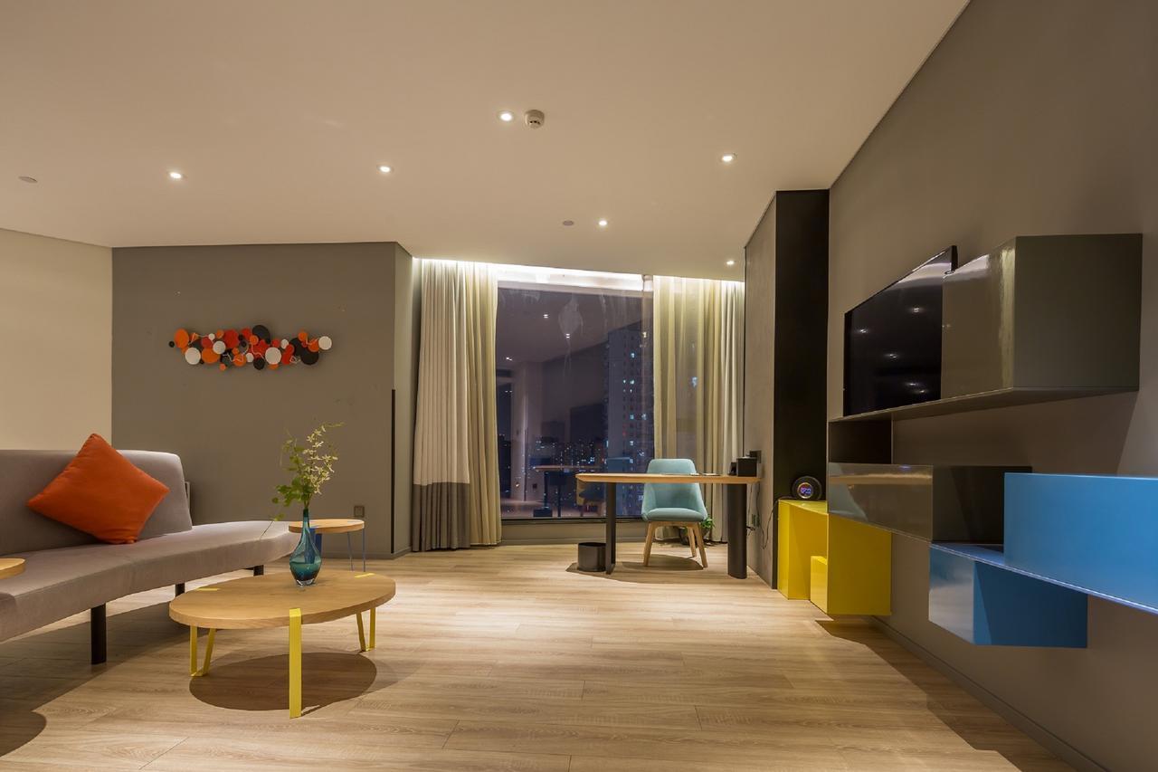M Hotel Ζενγκ Τζου Εξωτερικό φωτογραφία